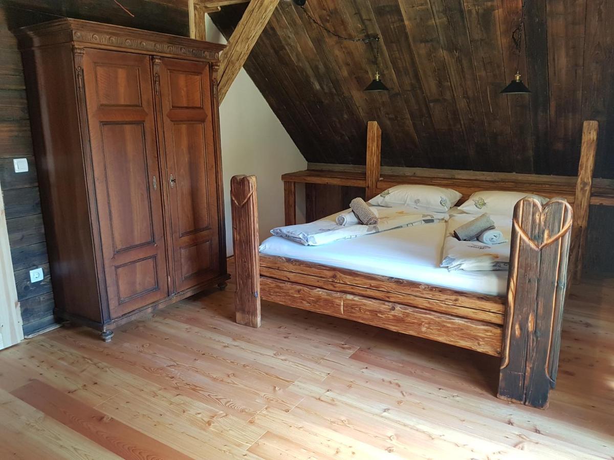 Chalets Toplak Sveti Duh na Ostrem Vrhu ภายนอก รูปภาพ