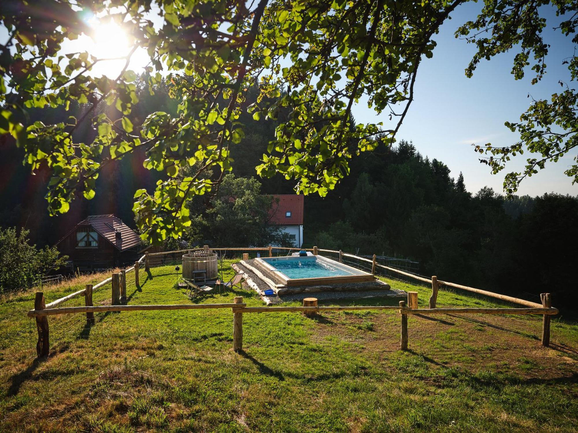 Chalets Toplak Sveti Duh na Ostrem Vrhu ภายนอก รูปภาพ