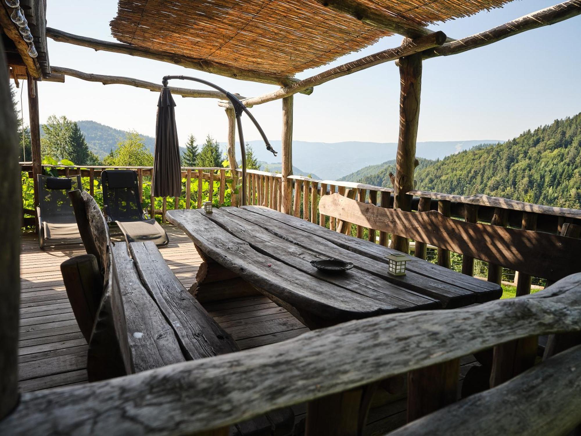 Chalets Toplak Sveti Duh na Ostrem Vrhu ภายนอก รูปภาพ