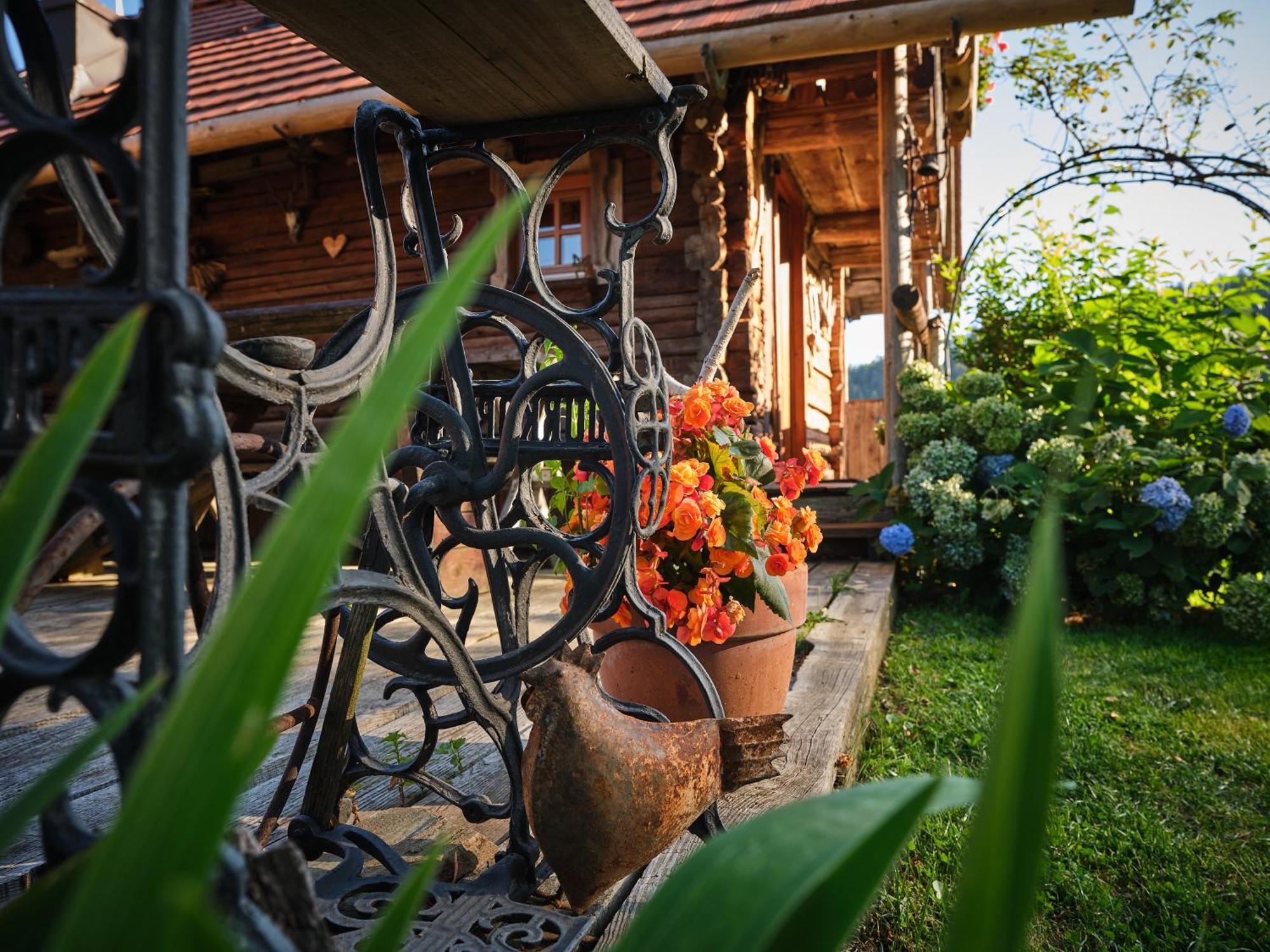 Chalets Toplak Sveti Duh na Ostrem Vrhu ภายนอก รูปภาพ